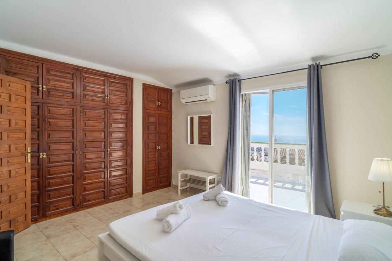 Villa Kenny Private Pool Casasol Nerja Exterior photo